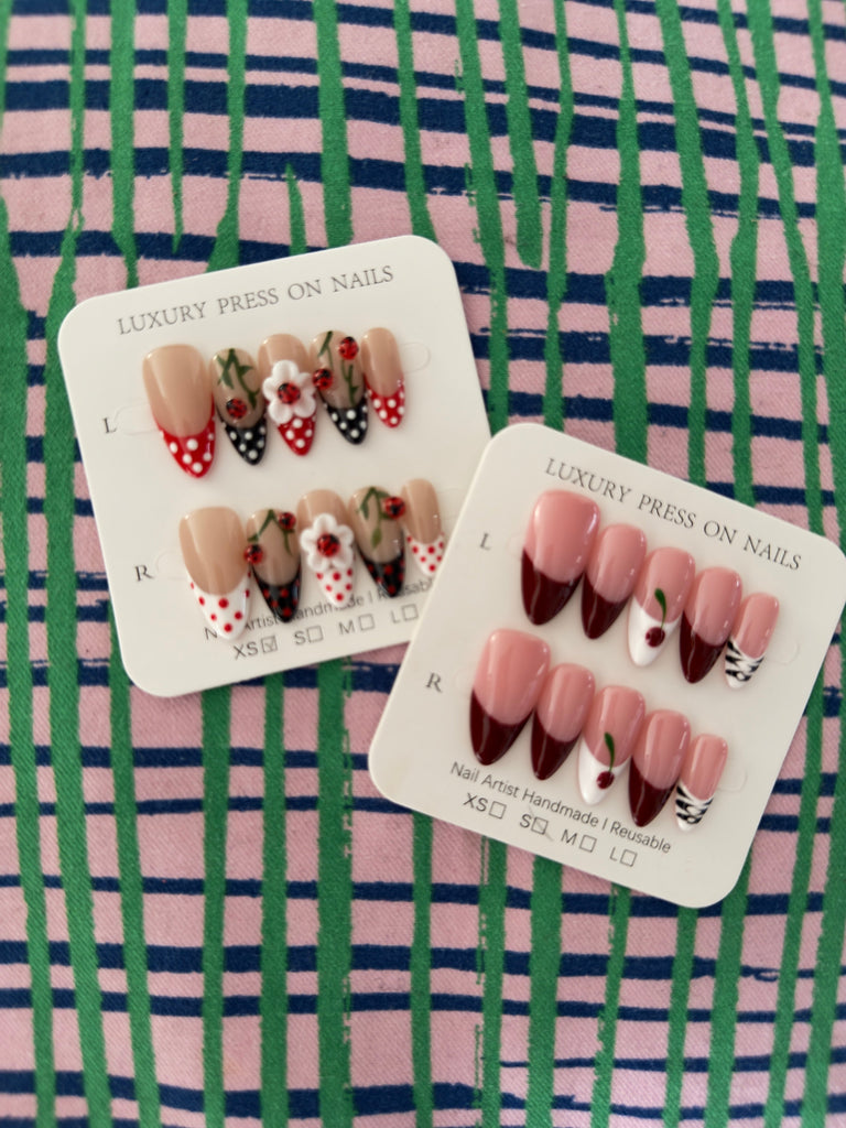 Wie lange halten Press-On Nails? – Haltbarkeit & Tipps