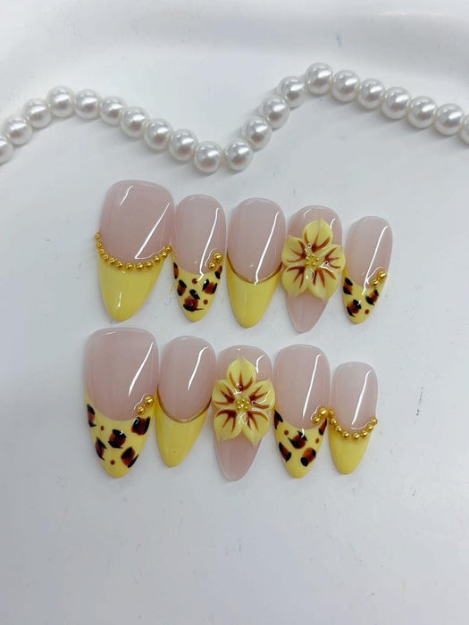 Yellow Leopard Set