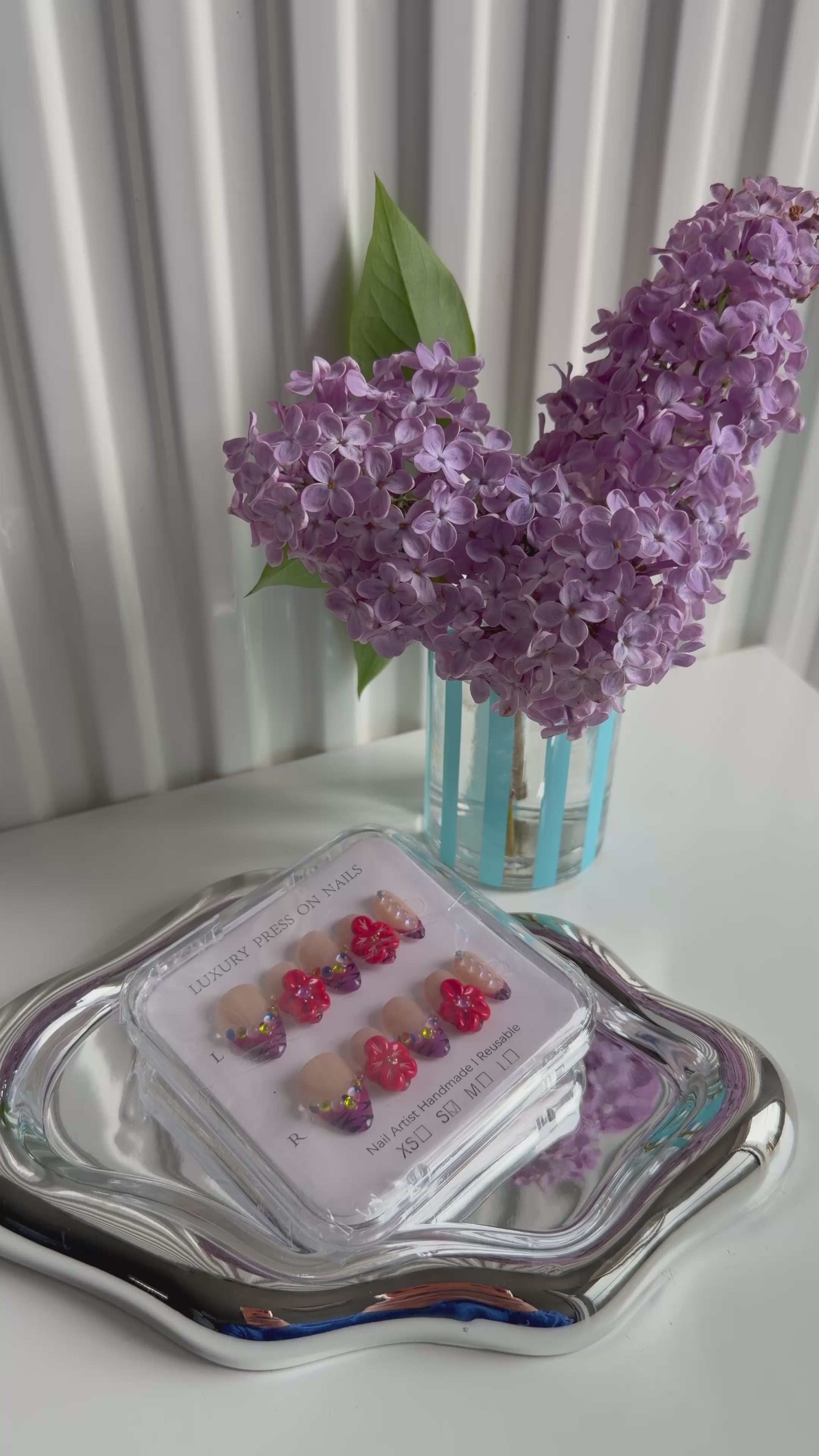 Kurze Press on nails