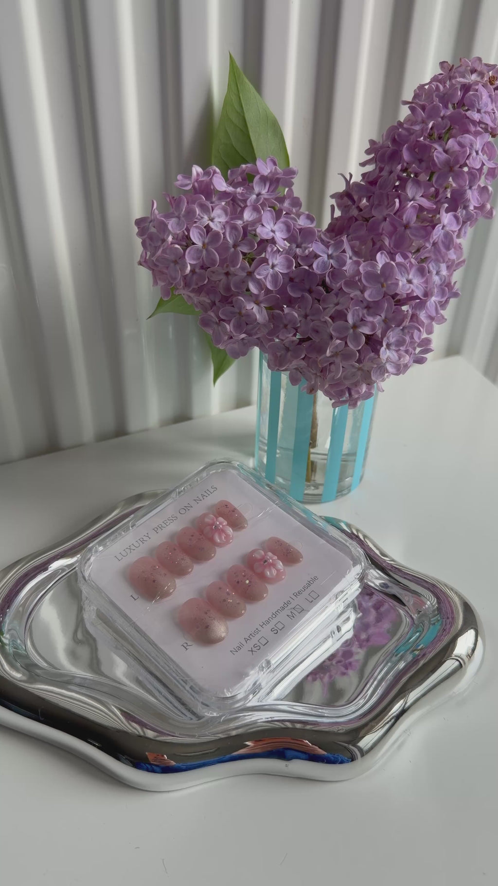 Kurze Press on nails